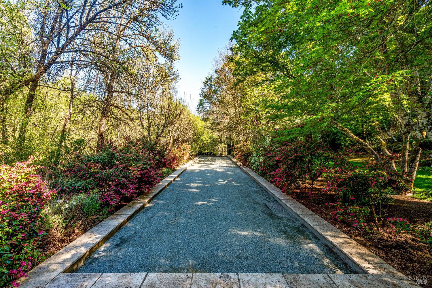 850 Conn Valley Road St. Helena CA 94574