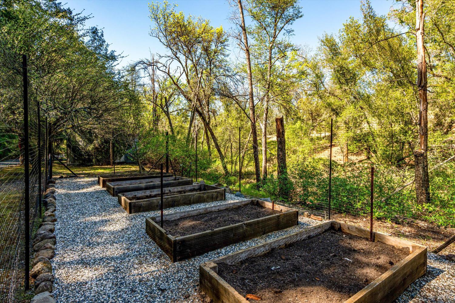 850 Conn Valley Road St. Helena CA 94574