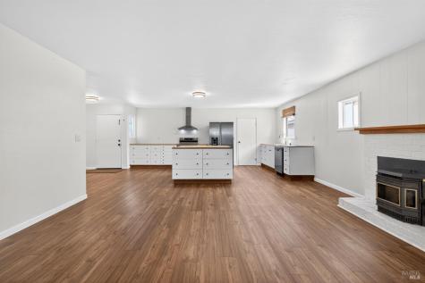 7517 Bernice Avenue Rohnert Park CA 94928