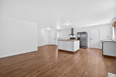 7517 Bernice Avenue Rohnert Park CA 94928