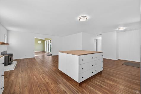 7517 Bernice Avenue Rohnert Park CA 94928