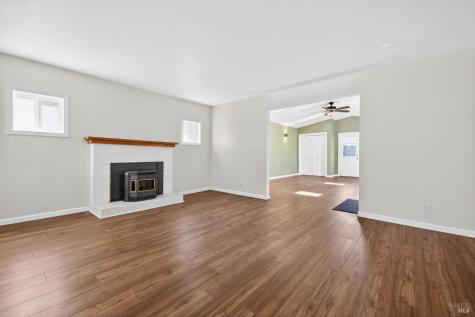 7517 Bernice Avenue Rohnert Park CA 94928
