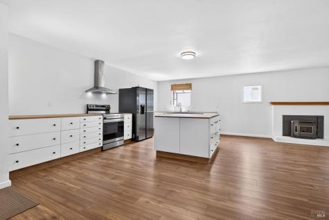 7517 Bernice Avenue Rohnert Park CA 94928