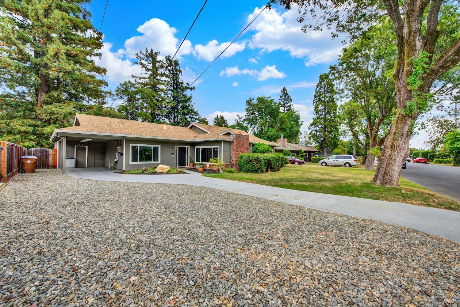 3086 Hermosa Drive Napa CA 94558