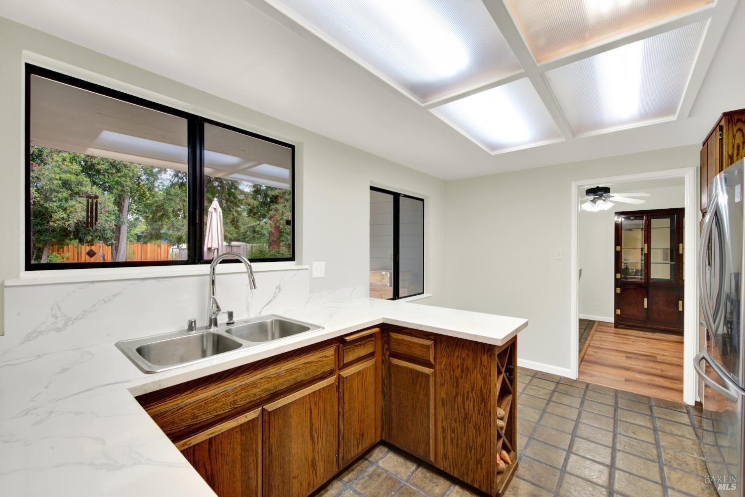 3086 Hermosa Drive Napa CA 94558
