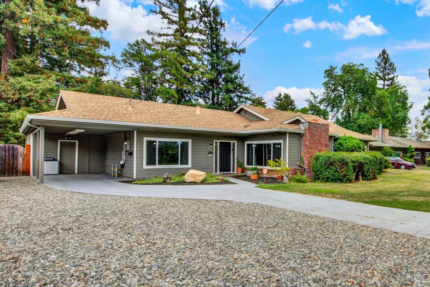 3086 Hermosa Drive Napa CA 94558