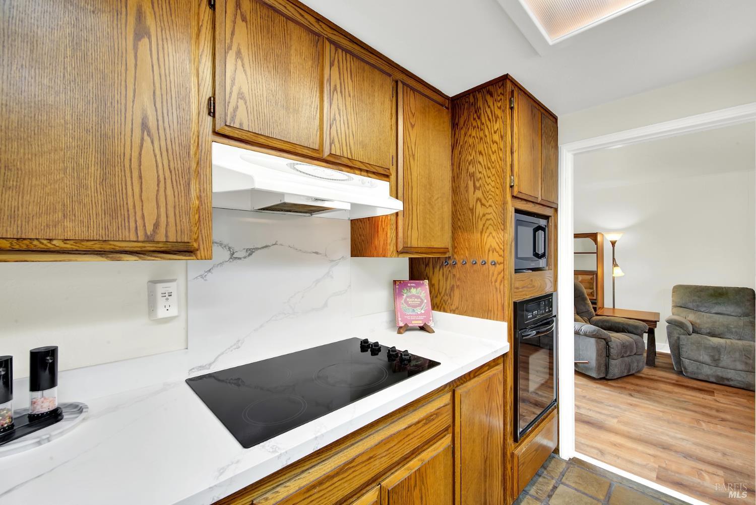 3086 Hermosa Drive Napa CA 94558