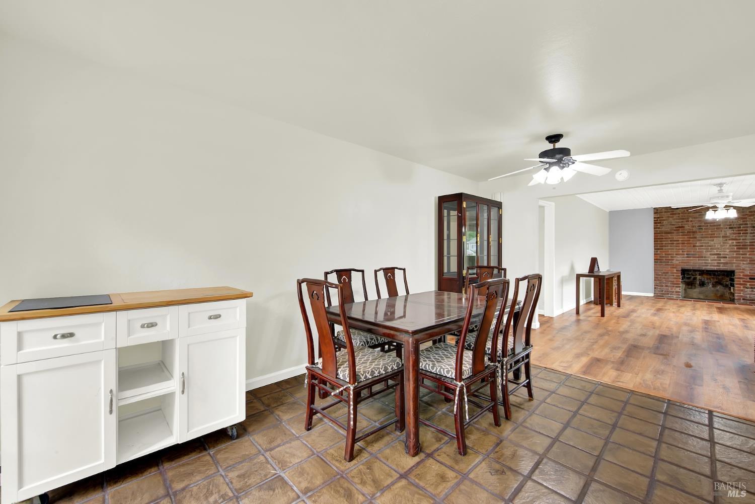 3086 Hermosa Drive Napa CA 94558