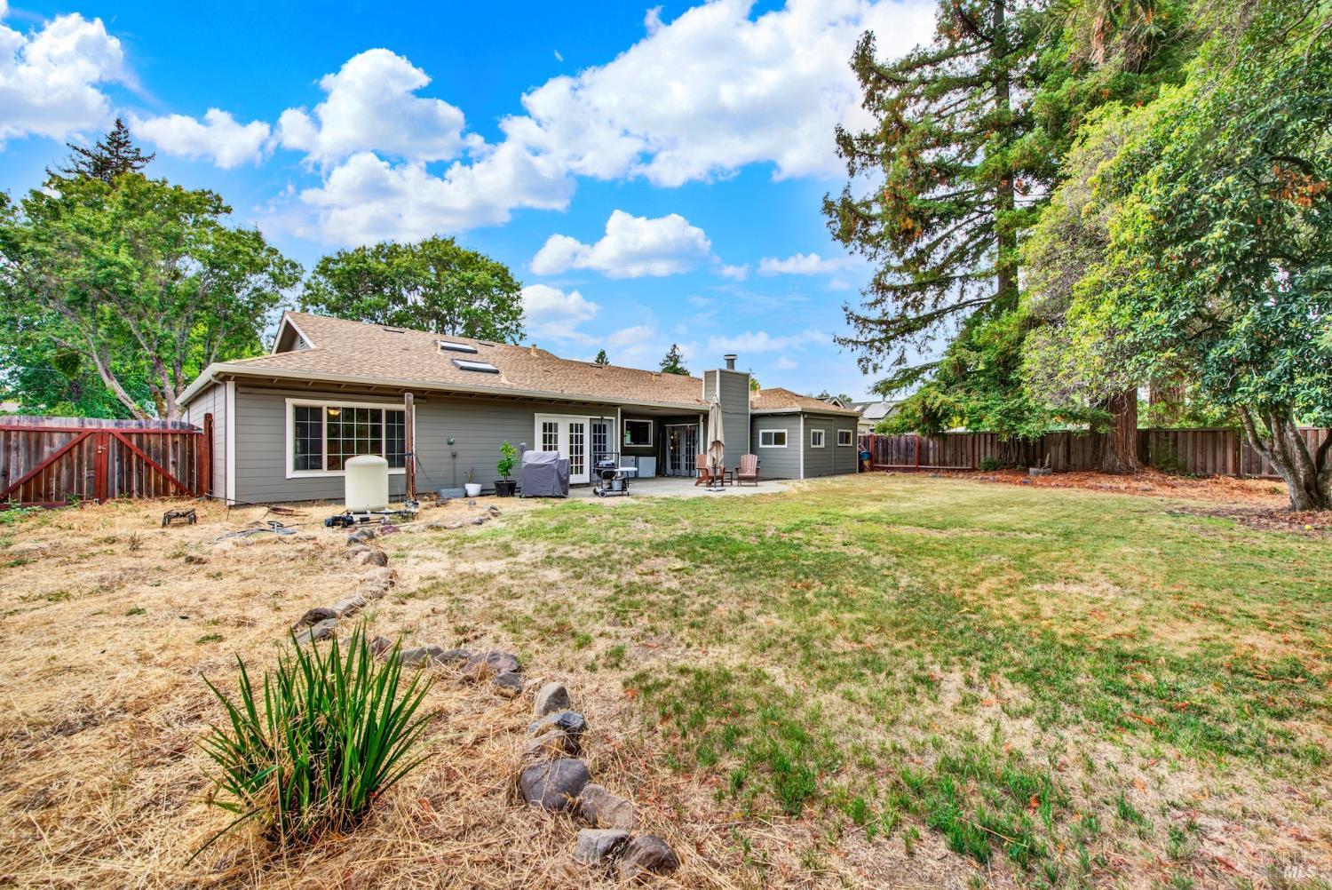 3086 Hermosa Drive Napa CA 94558