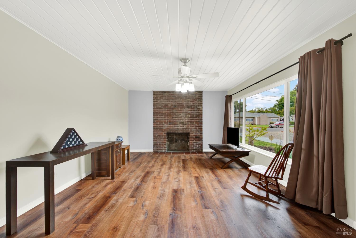 3086 Hermosa Drive Napa CA 94558