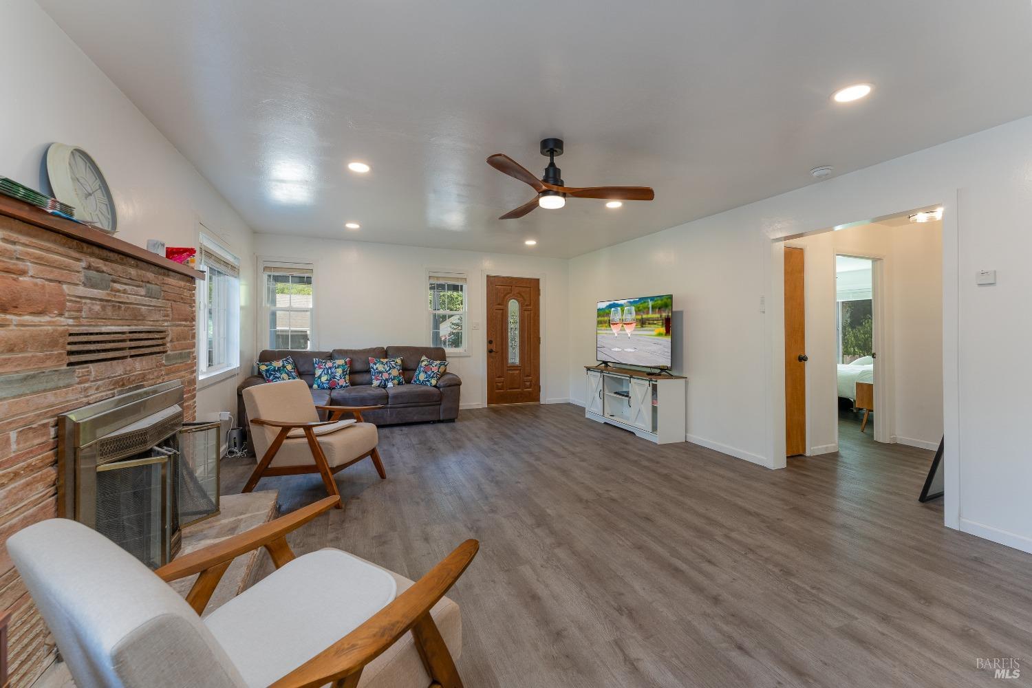 13240 S Highway 101 Hopland CA 95449