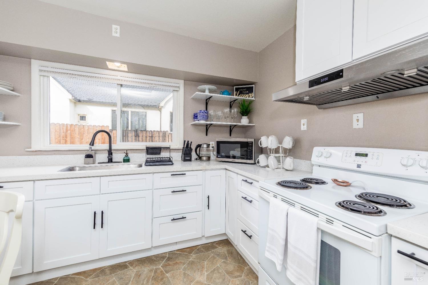 13240 S Highway 101 Hopland CA 95449