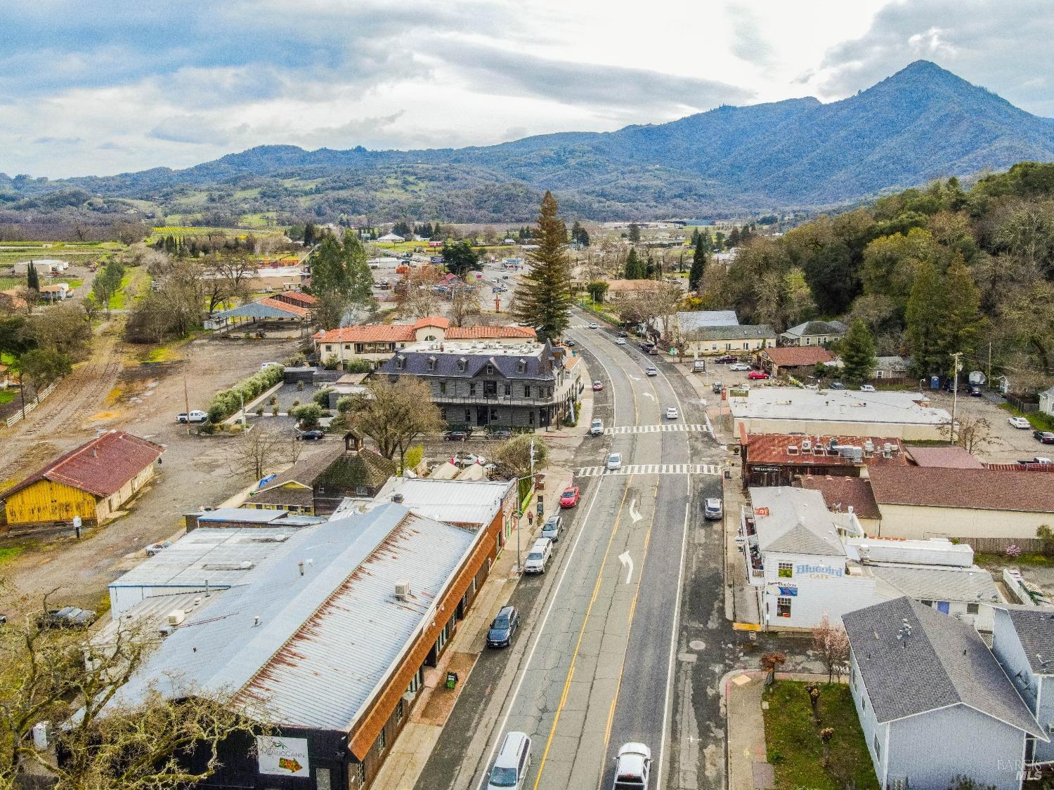 13240 S Highway 101 Hopland CA 95449