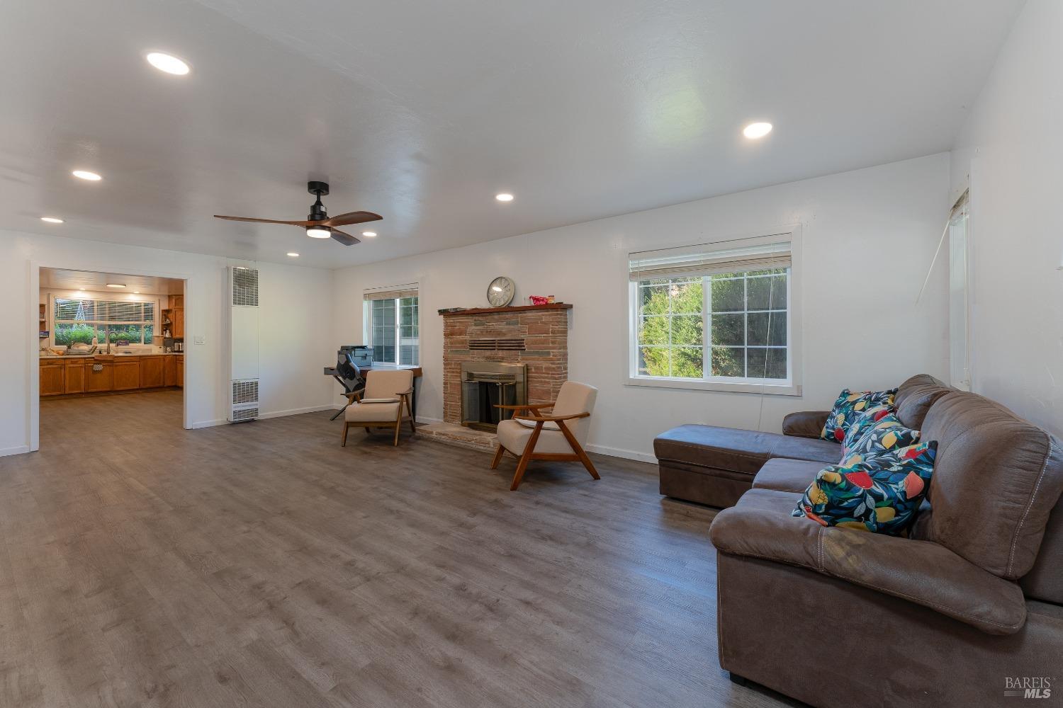 13240 S Highway 101 Hopland CA 95449