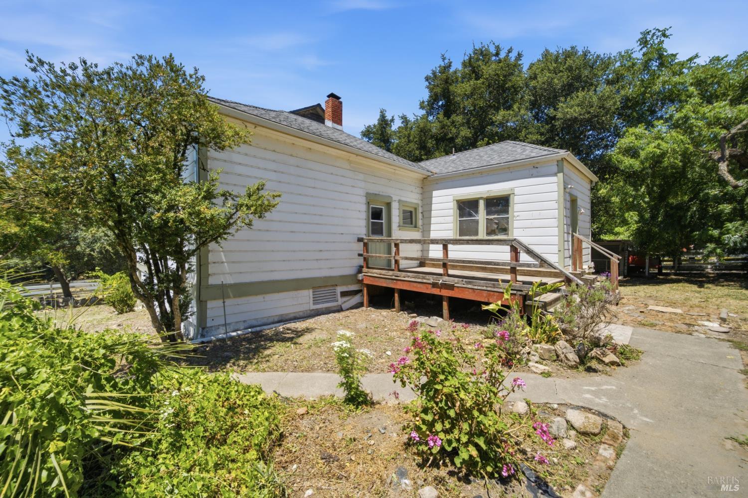 4570 Petaluma Hill Road Santa Rosa CA 95404