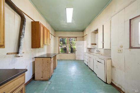 4570 Petaluma Hill Road Santa Rosa CA 95404