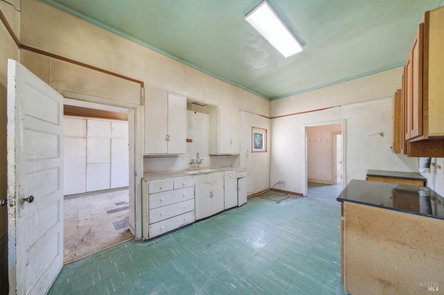 4570 Petaluma Hill Road Santa Rosa CA 95404