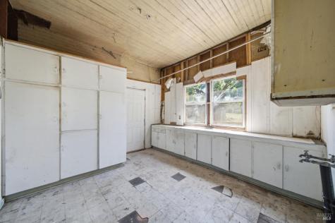 4570 Petaluma Hill Road Santa Rosa CA 95404