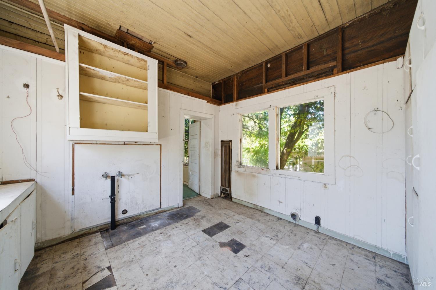 4570 Petaluma Hill Road Santa Rosa CA 95404