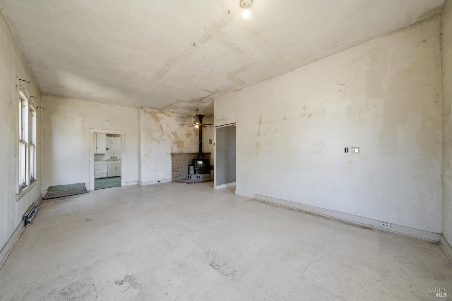 4570 Petaluma Hill Road Santa Rosa CA 95404