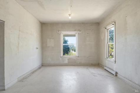 4570 Petaluma Hill Road Santa Rosa CA 95404