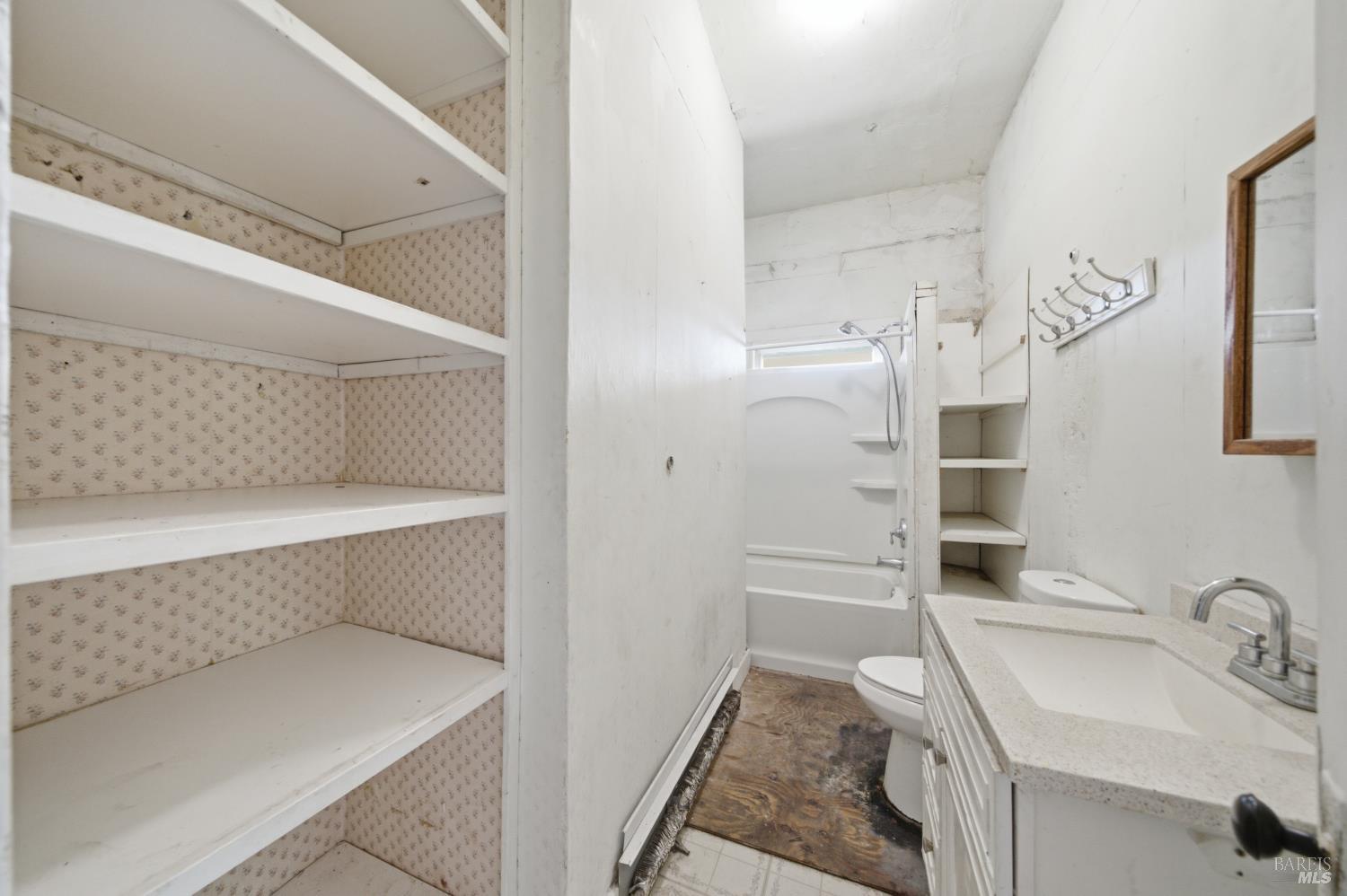 4570 Petaluma Hill Road Santa Rosa CA 95404