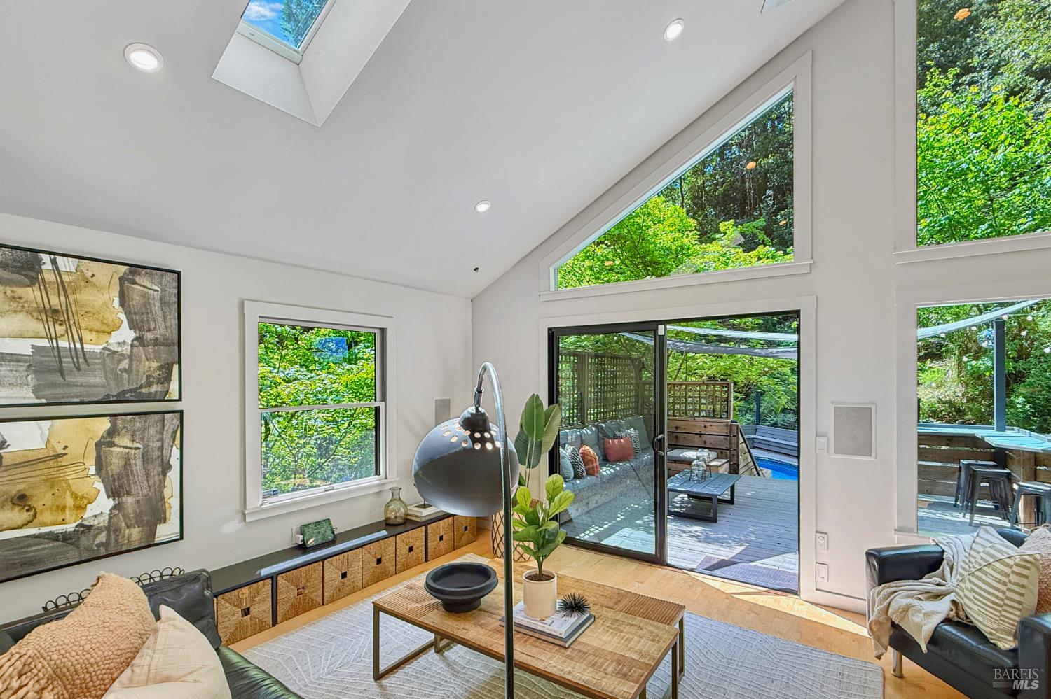 15116 Cherry Street Guerneville CA 95446