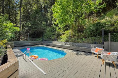 15116 Cherry Street Guerneville CA 95446