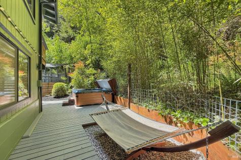 15116 Cherry Street Guerneville CA 95446