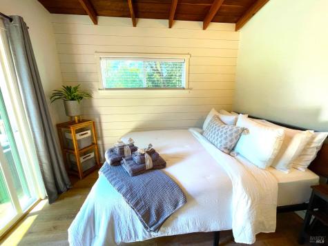 242 Vila Road Forestville CA 95436