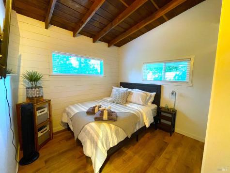242 Vila Road Forestville CA 95436
