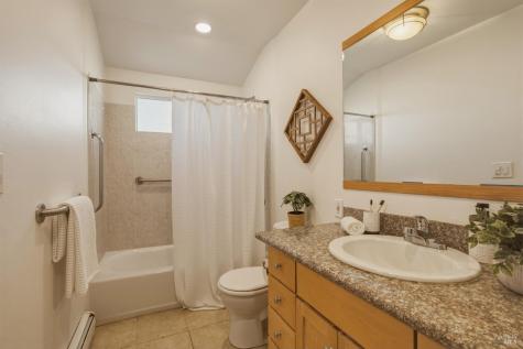 7495 Poplar Drive Forestville CA 95436