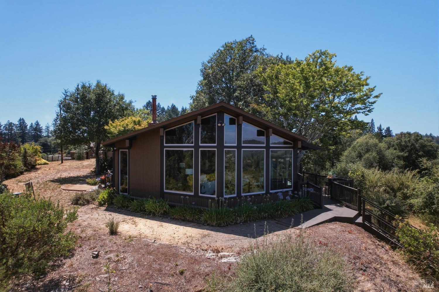 7495 Poplar Drive Forestville CA 95436