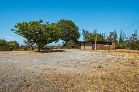 7495 Poplar Drive Forestville CA 95436