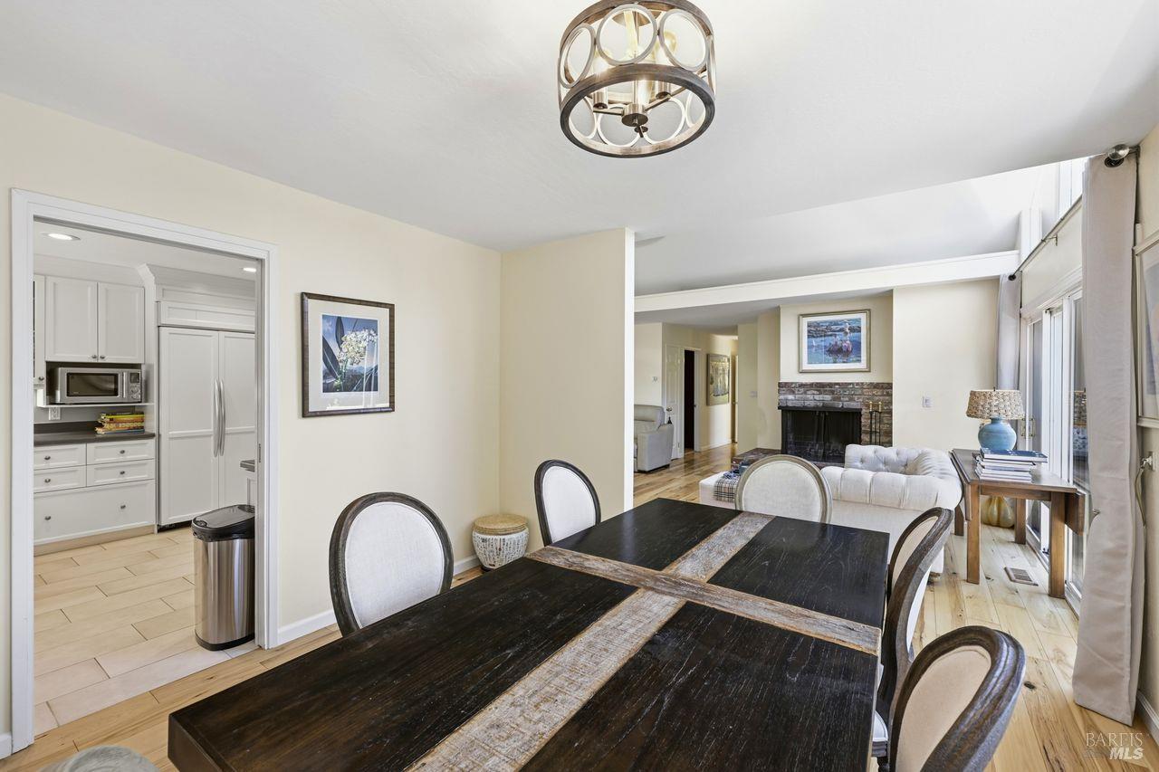 42 Oxford Drive San Rafael CA 94903