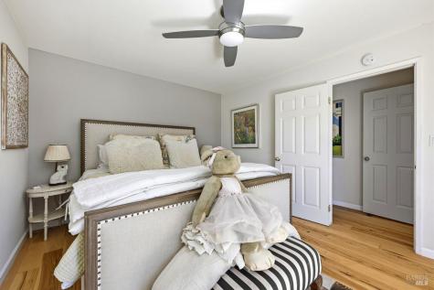 42 Oxford Drive San Rafael CA 94903