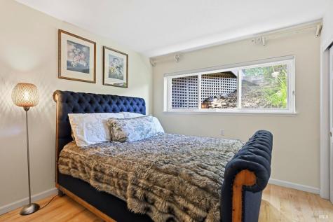 42 Oxford Drive San Rafael CA 94903