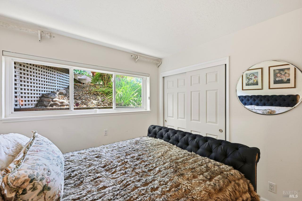 42 Oxford Drive San Rafael CA 94903