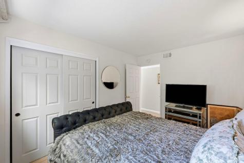 42 Oxford Drive San Rafael CA 94903
