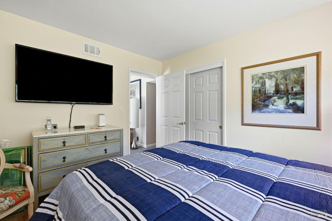 42 Oxford Drive San Rafael CA 94903
