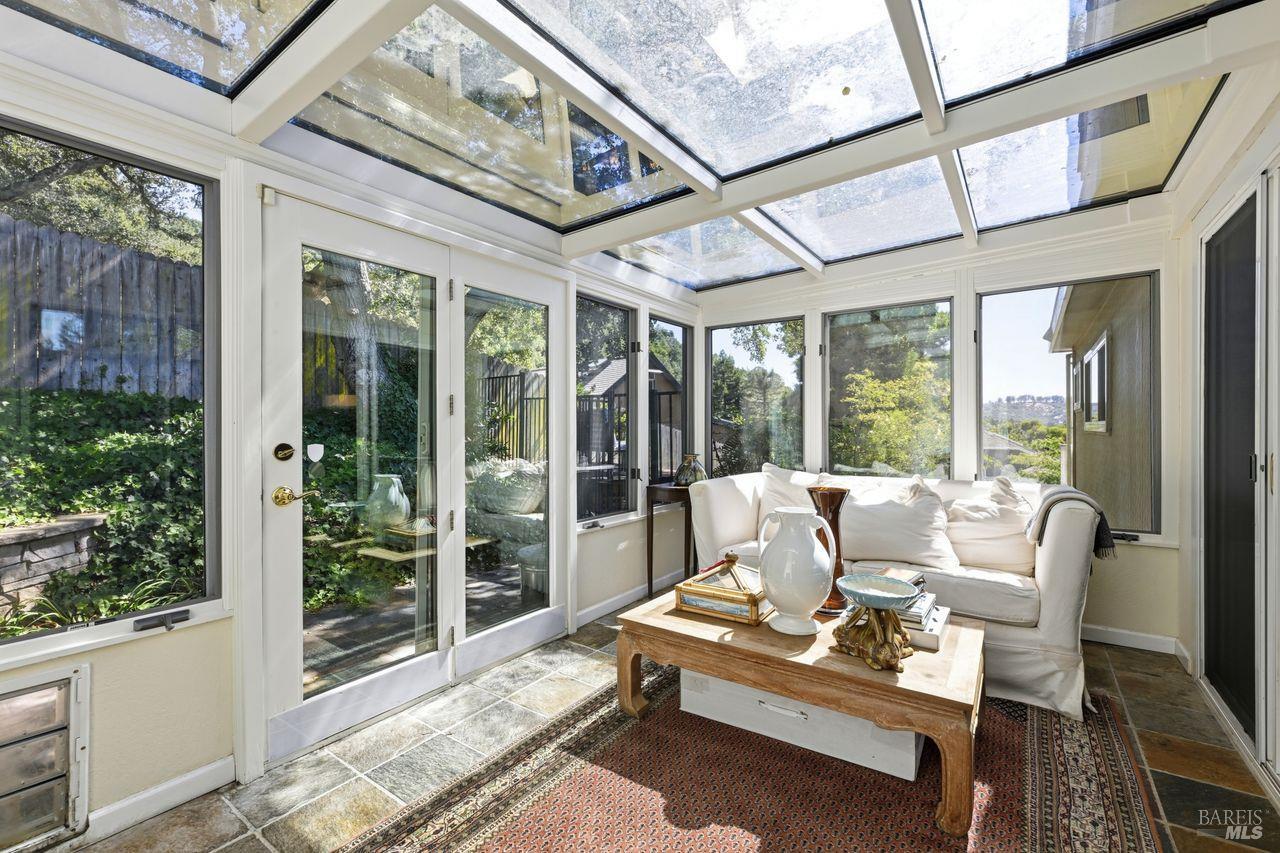 42 Oxford Drive San Rafael CA 94903