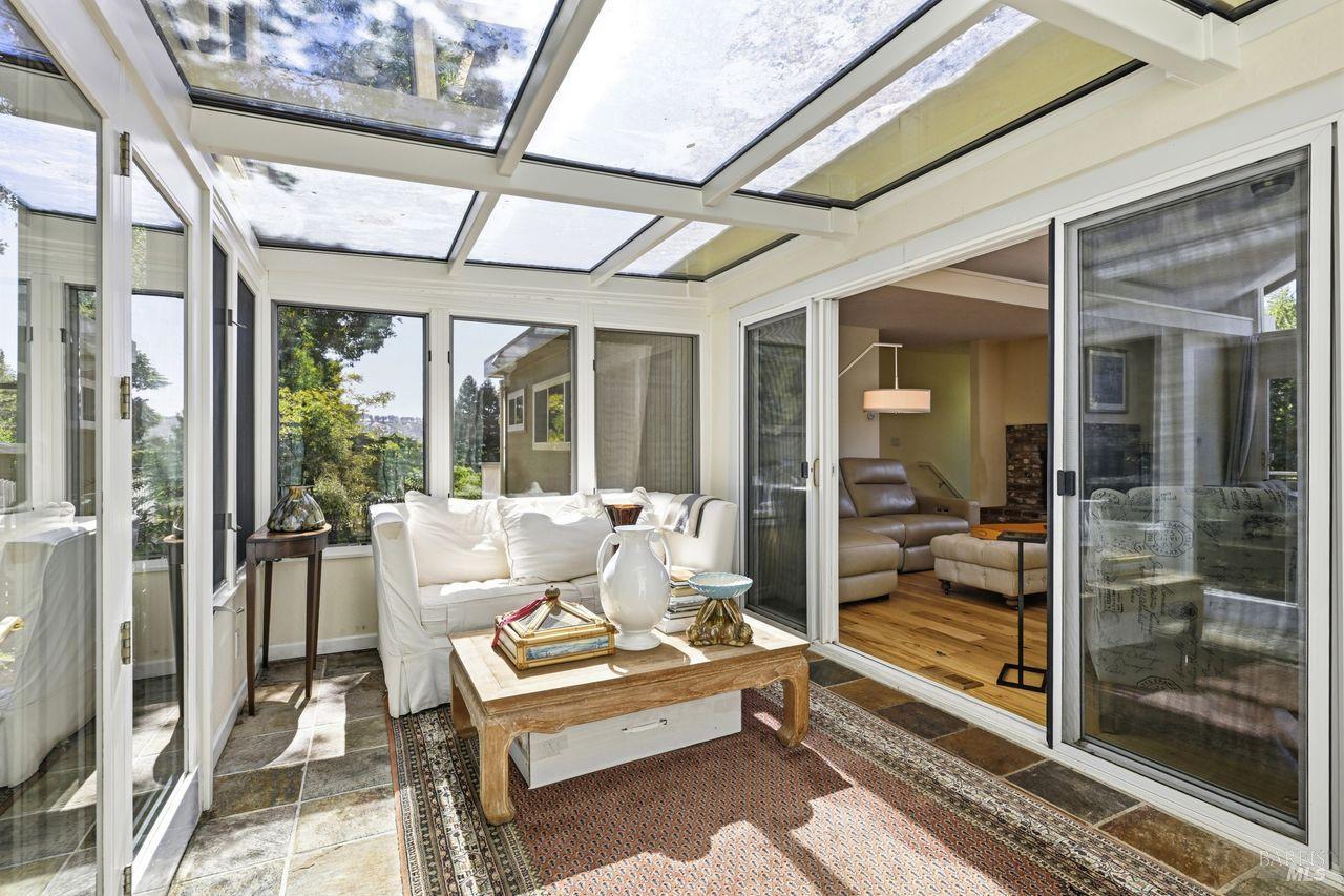 42 Oxford Drive San Rafael CA 94903