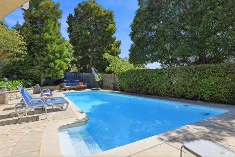 42 Oxford Drive San Rafael CA 94903