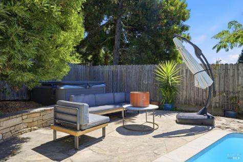 42 Oxford Drive San Rafael CA 94903