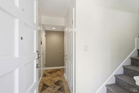 42 Oxford Drive San Rafael CA 94903