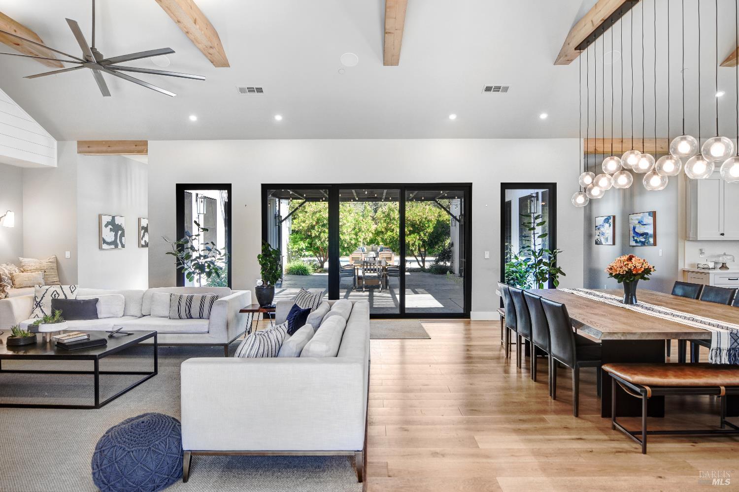 85 W Trinity Road Glen Ellen CA 95442