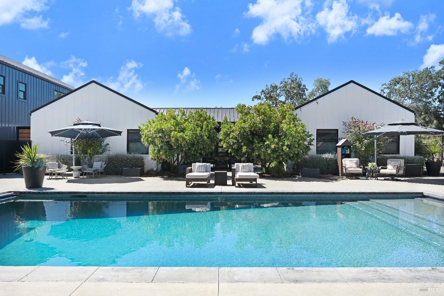 85 W Trinity Road Glen Ellen CA 95442