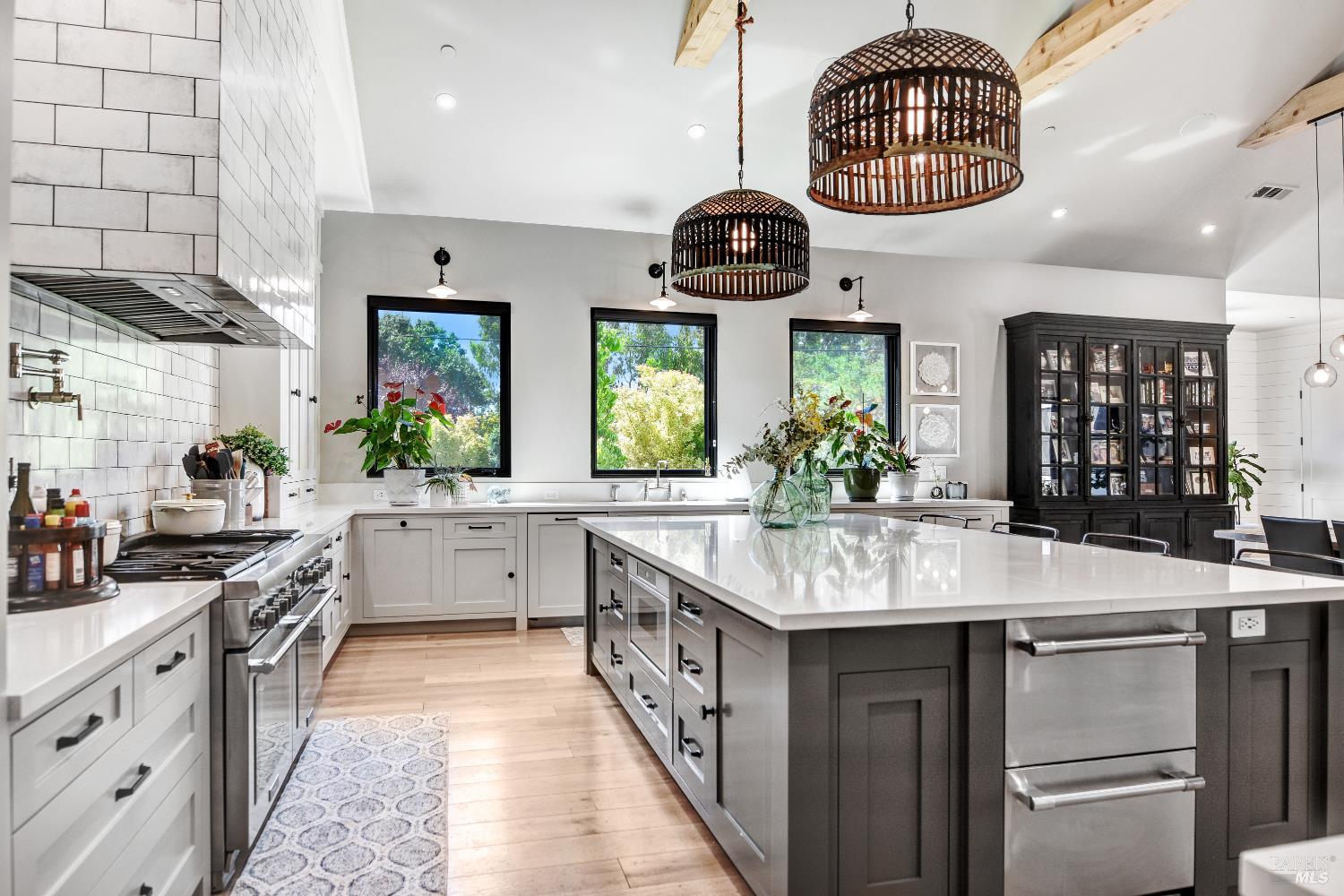 85 W Trinity Road Glen Ellen CA 95442
