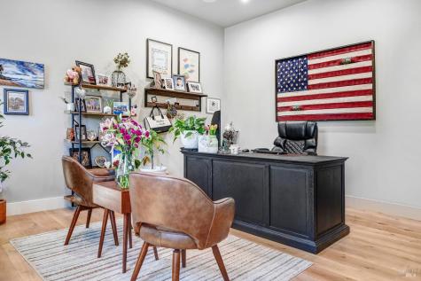 85 W Trinity Road Glen Ellen CA 95442