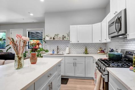 85 W Trinity Road Glen Ellen CA 95442